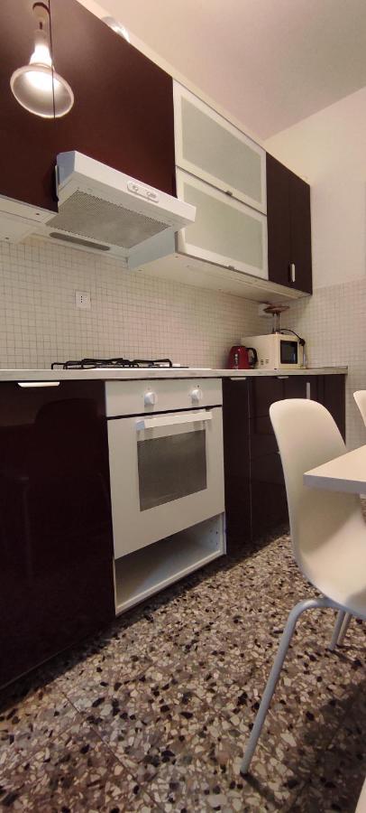casa Dante Apartment Riva del Garda Luaran gambar