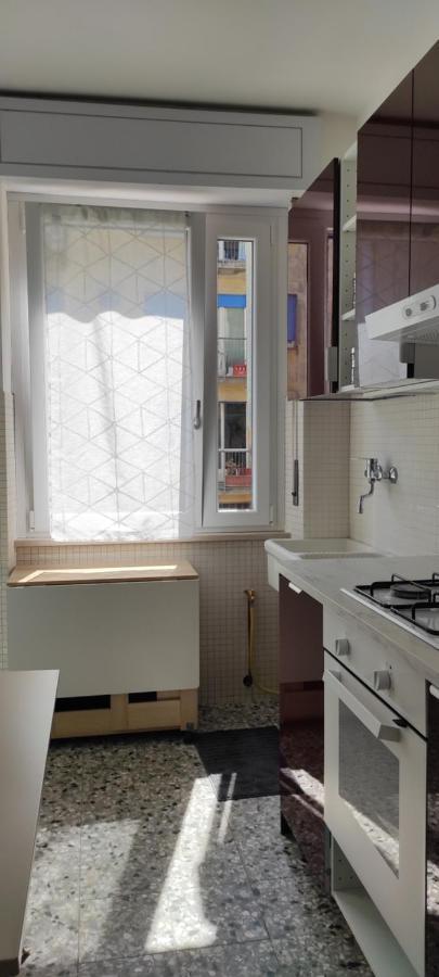 casa Dante Apartment Riva del Garda Luaran gambar